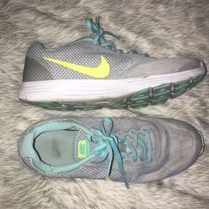 Nike sneakers size 11.5 woman’s